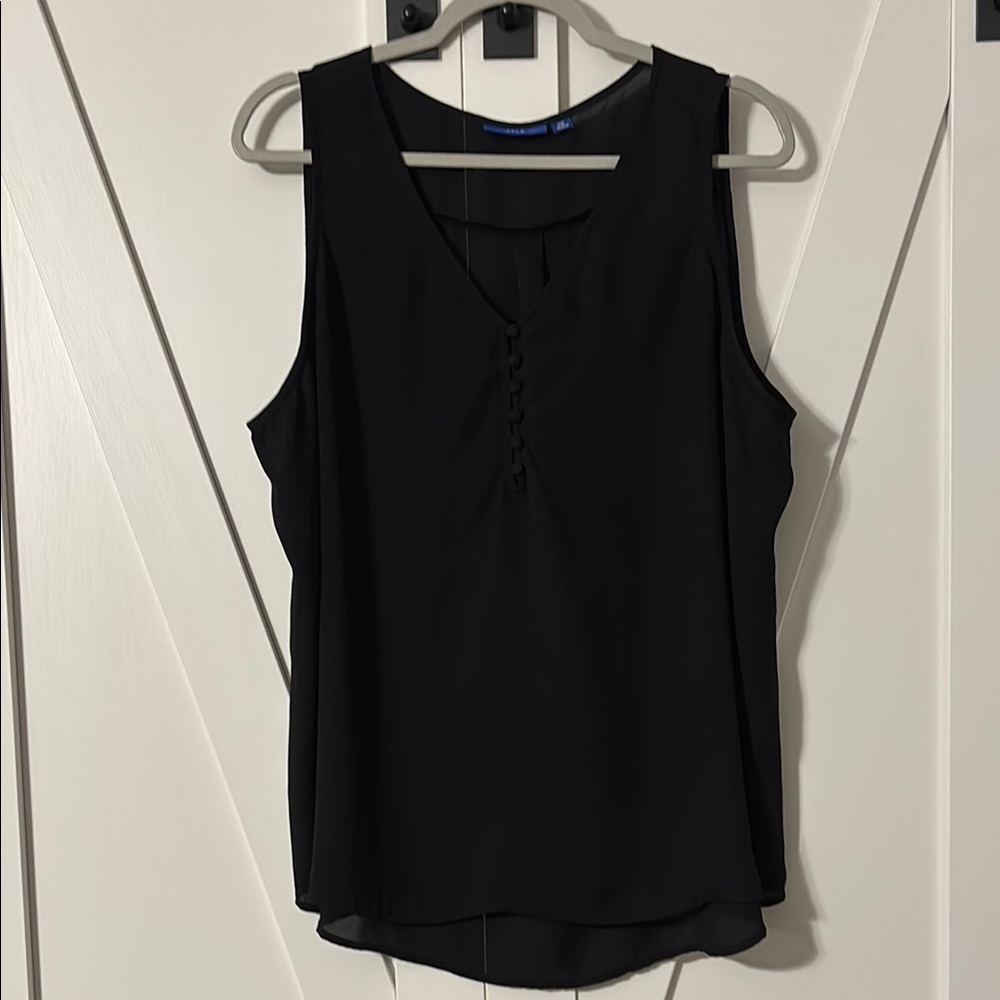 Black Sleeveless Top